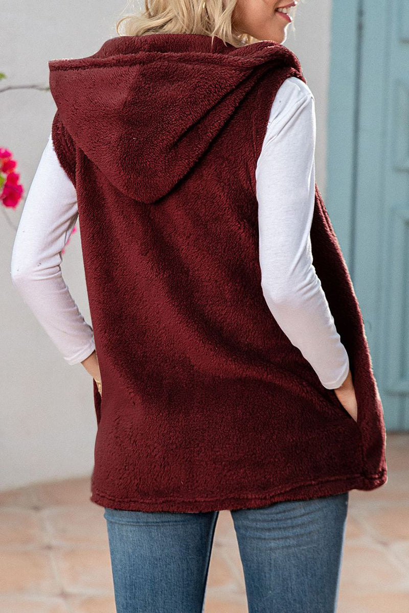 Beautifully Finished Top in a Timeless Design