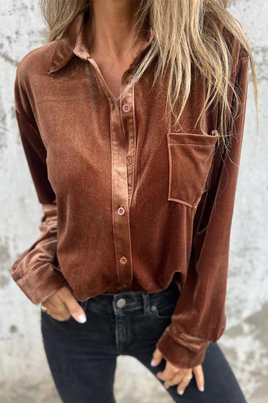 Well Tailored Blouse with a Graceful Silhouette