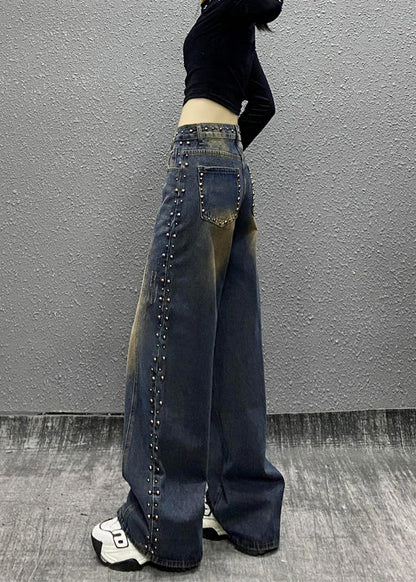 Classic Vintage Pants with a Flattering Fit