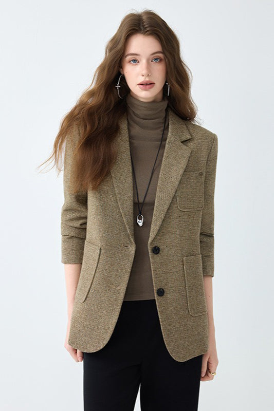 Well Tailored Garment with a Graceful Silhouette