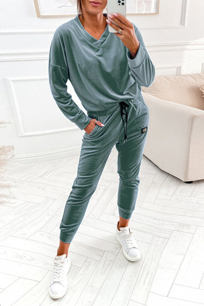 Beautifully Finished Garment in a Timeless Design