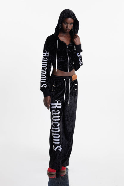 Elegantly Styled Pants for Everyday Wear