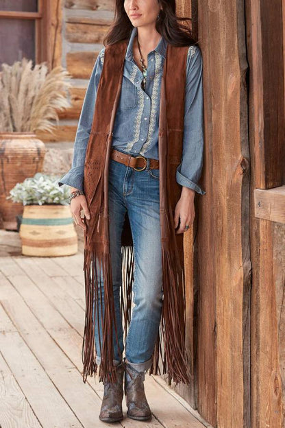 Beautifully Finished Coat in a Timeless Design