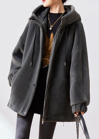 Classic Vintage & Enduringly Stylish Coat