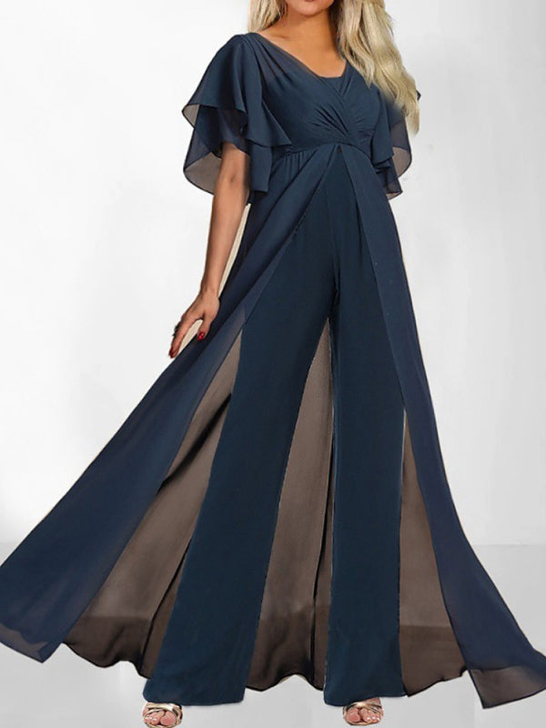 Effortlessly Elegant Garment with a Timeless Design