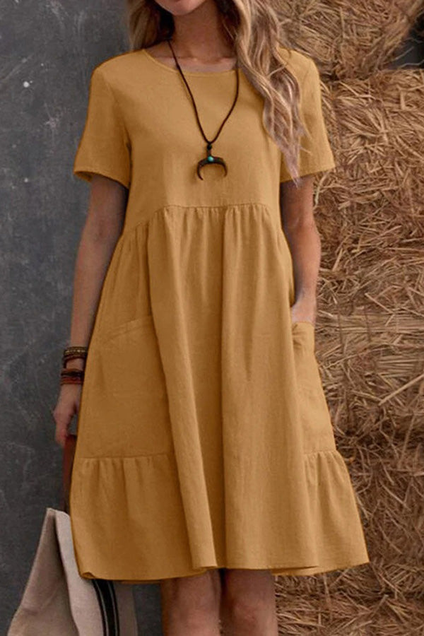 Classic Vintage Dress with a Flattering Fit