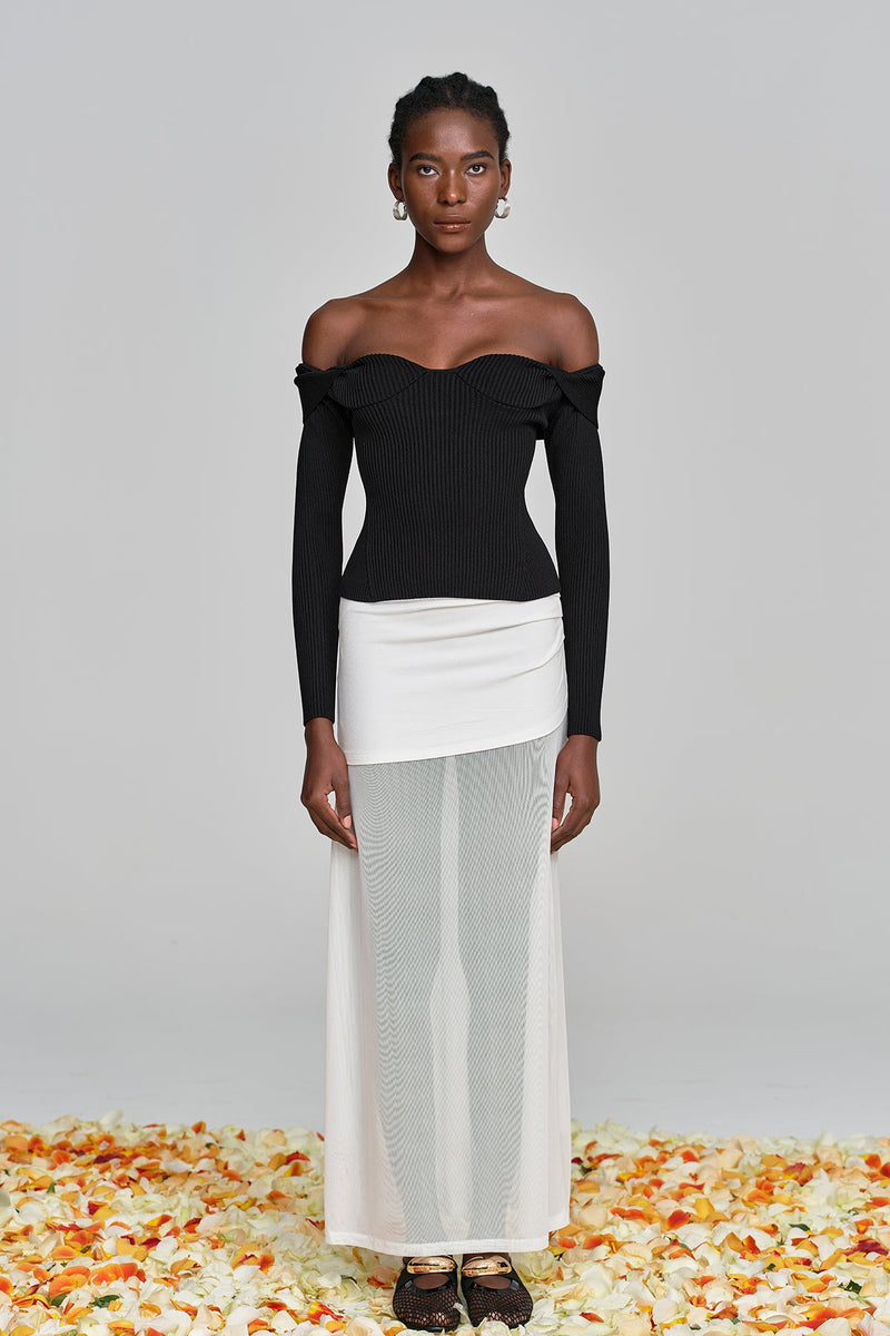 Classic Vintage Garment with a Flattering Fit