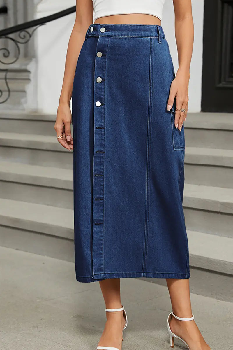 Beautifully Finished Garment in a Timeless Design