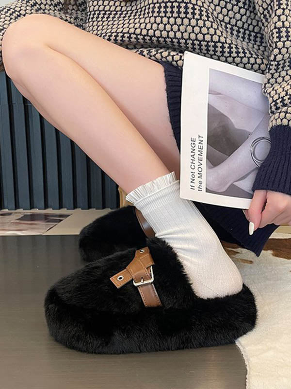 Effortlessly Elegant Shoes with a Timeless Design