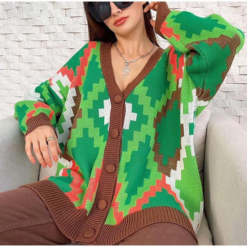 Beautifully Finished Cardigan in a Timeless Design