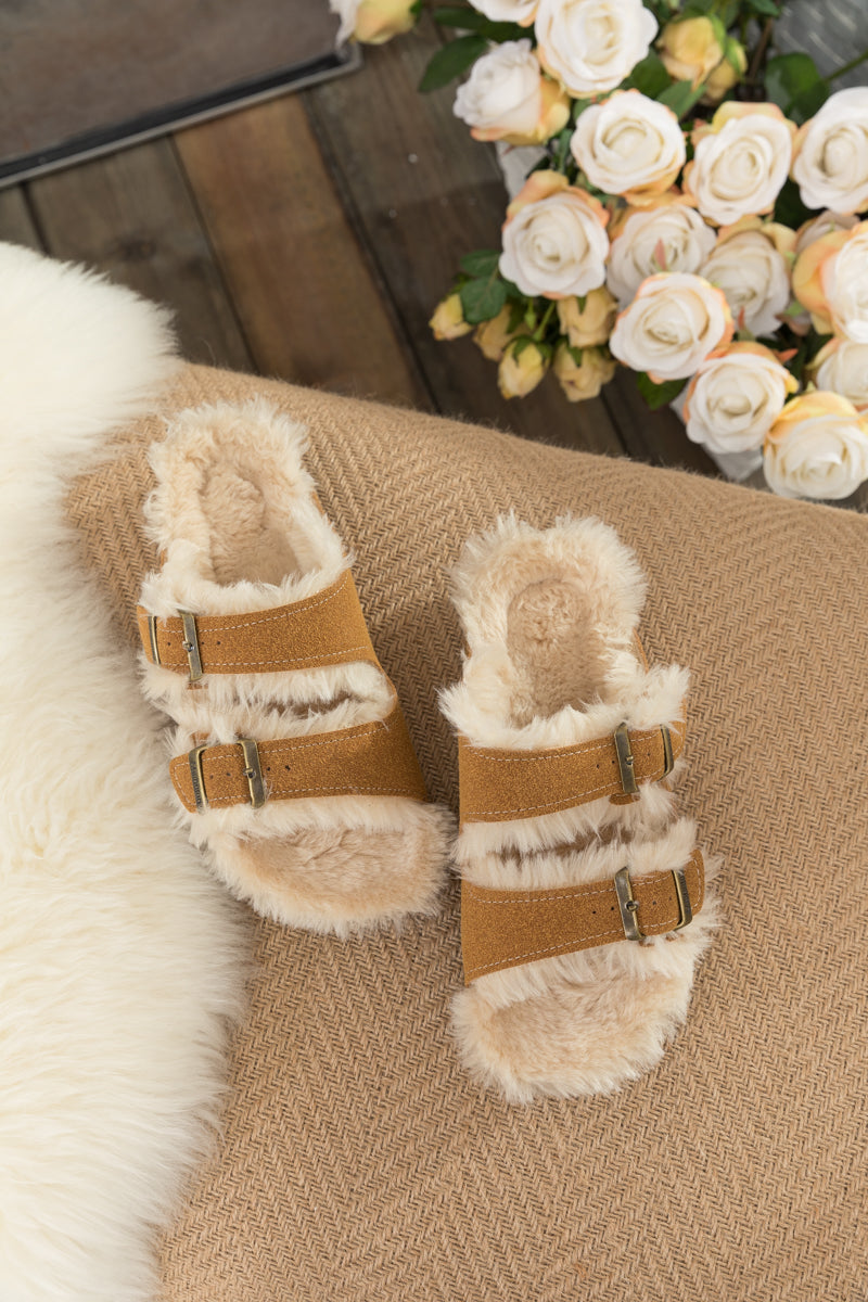 Elegantly Styled Sandals for Everyday Wear
