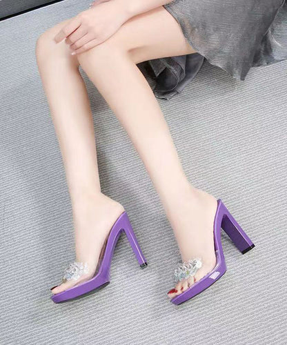 Classic Vintage Sandals with a Flattering Fit