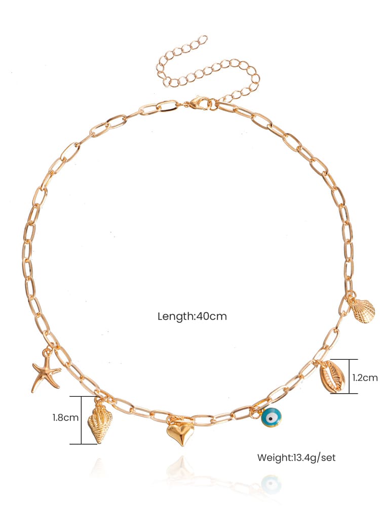 Effortlessly Elegant Garment with a Timeless Design