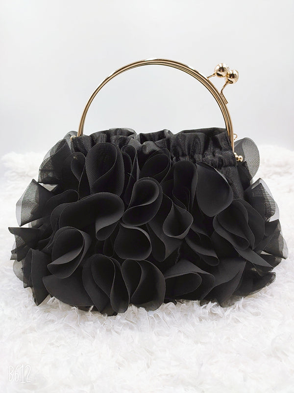 A Vintage Style Bag with Delicate Timeless Details