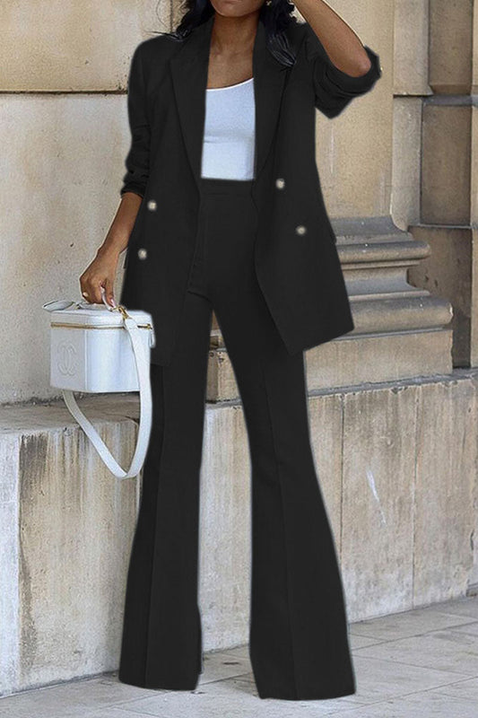 Sophisticated Garment with a Clean Classic Look
