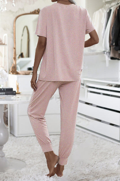 Classic Vintage T-Shirt with a Flattering Fit