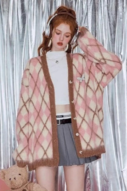 Well Tailored Cardigan with a Graceful Silhouette