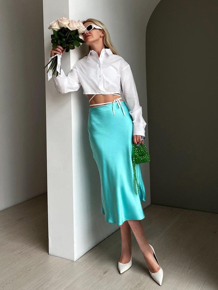 Beautifully Finished Garment in a Timeless Design