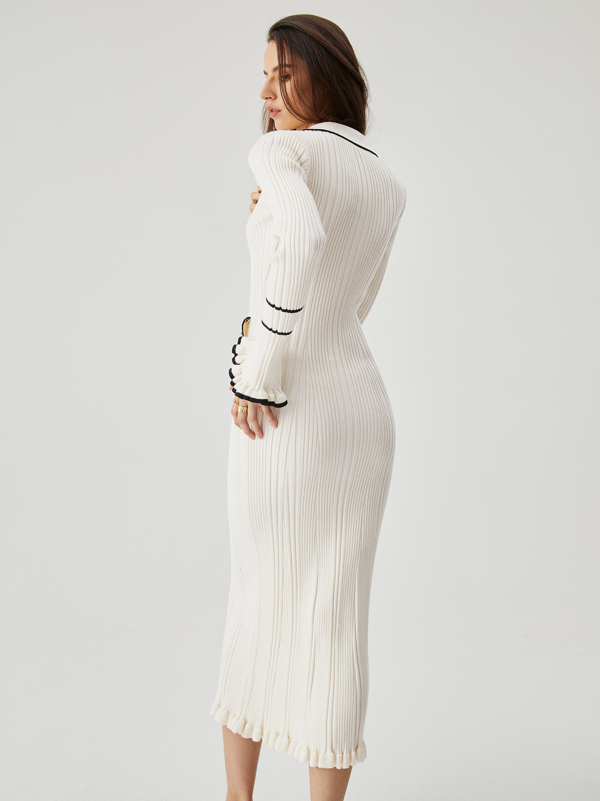 Polished Sweater with an Effortless Classic Look