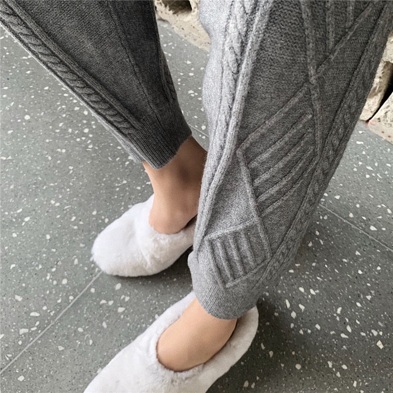 Beautifully Finished Pants in a Timeless Design