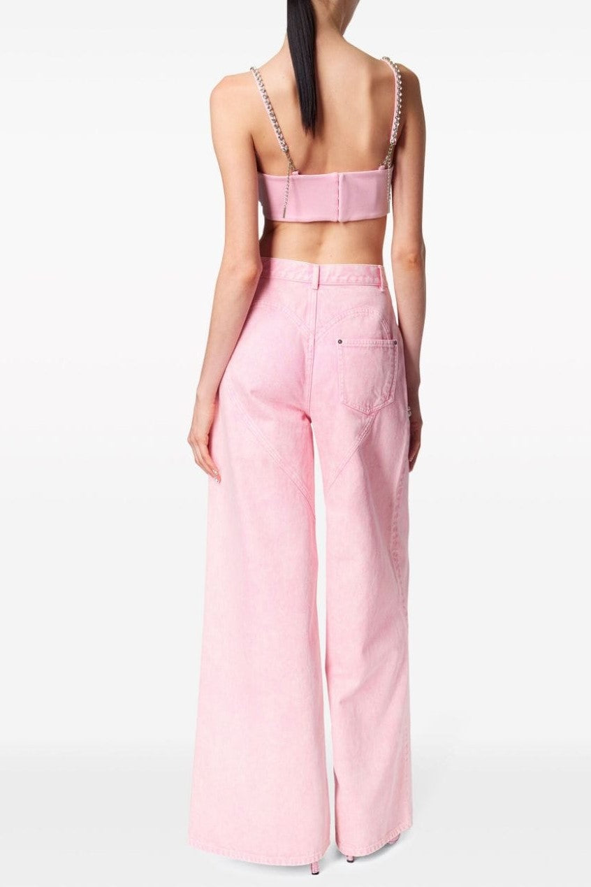 Effortlessly Elegant Garment with a Timeless Design