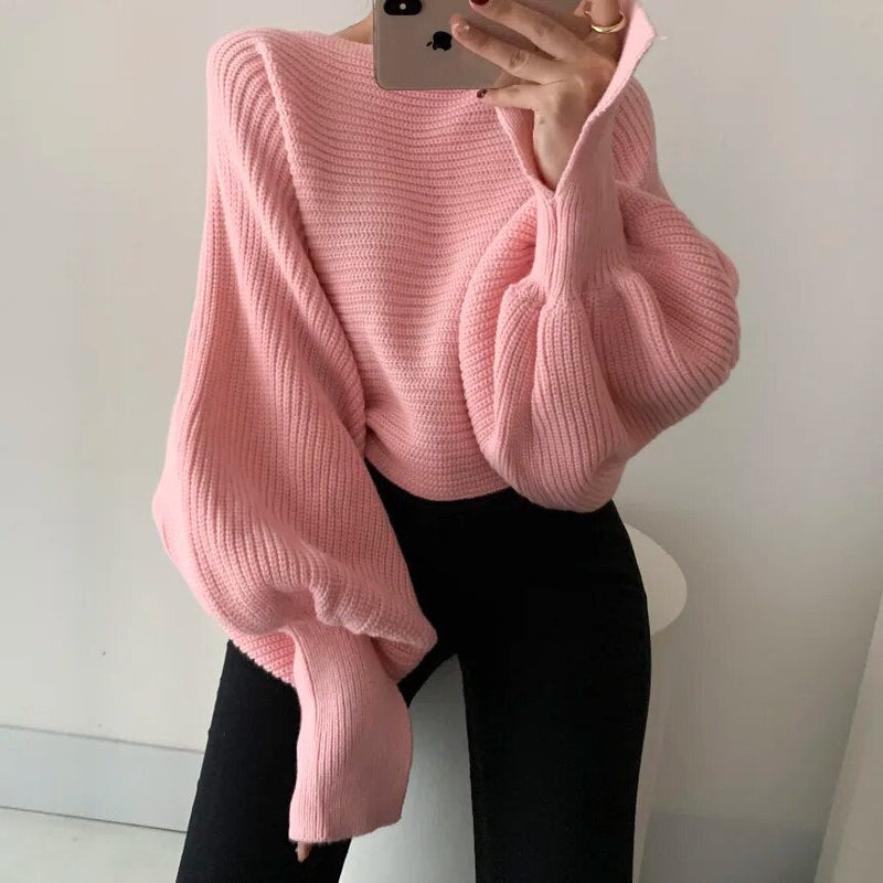 Effortlessly Elegant Sweater with a Timeless Design