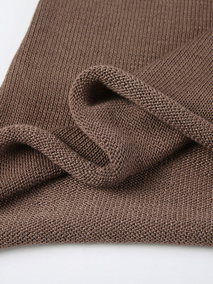 Classic Vintage Sweater with a Flattering Fit
