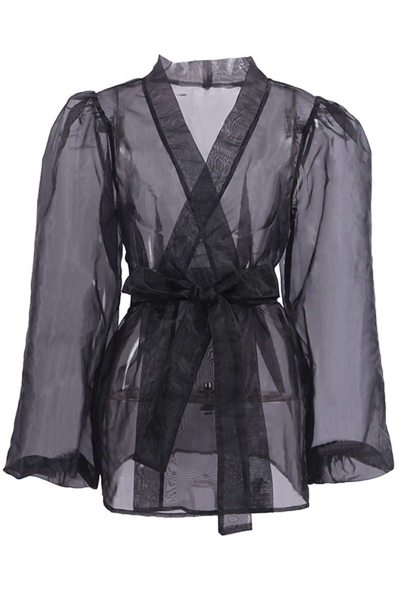 Beautifully Finished Blouse in a Timeless Design
