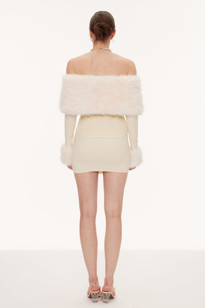 Gracefully Styled Garment for Any Occasion