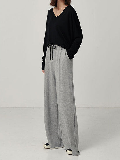 Well Tailored Pants with a Graceful Silhouette