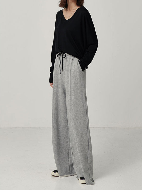 Well Tailored Pants with a Graceful Silhouette