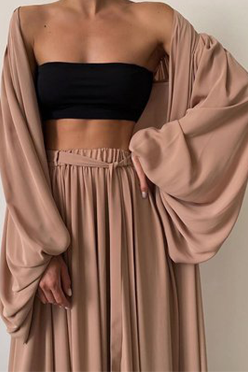 Gracefully Styled Garment for Any Occasion