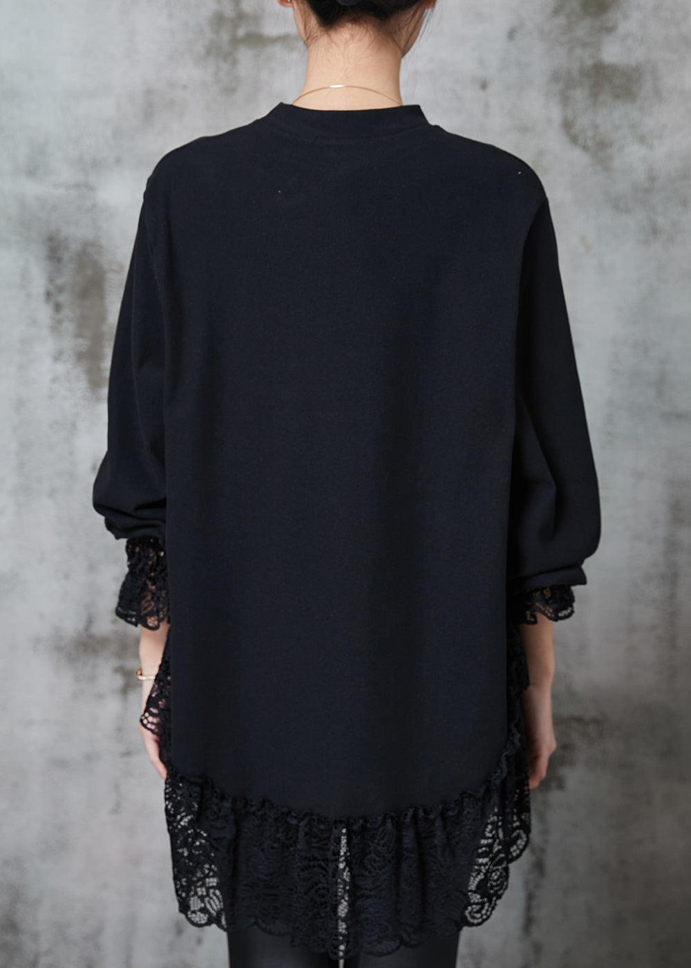 Well Tailored Shirt with a Graceful Silhouette