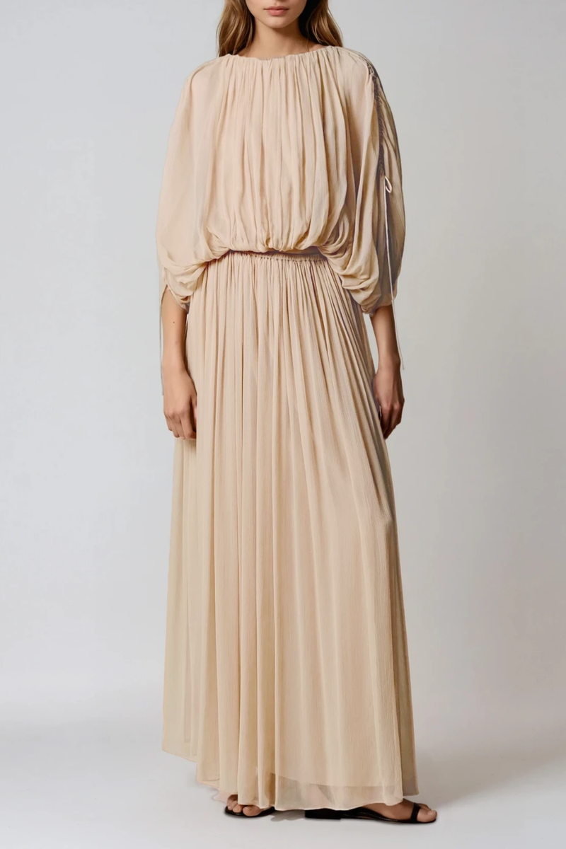 Classic Set with Timeless Appeal