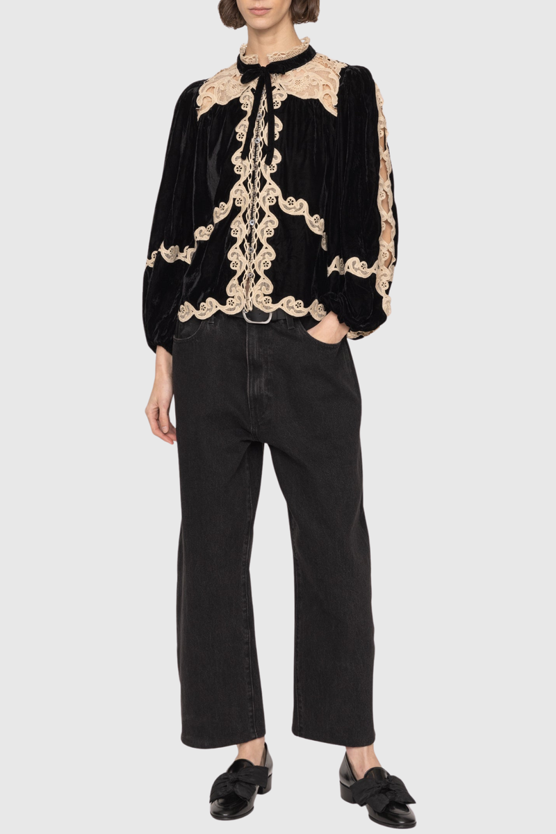 Beautifully Finished Blouse in a Timeless Design