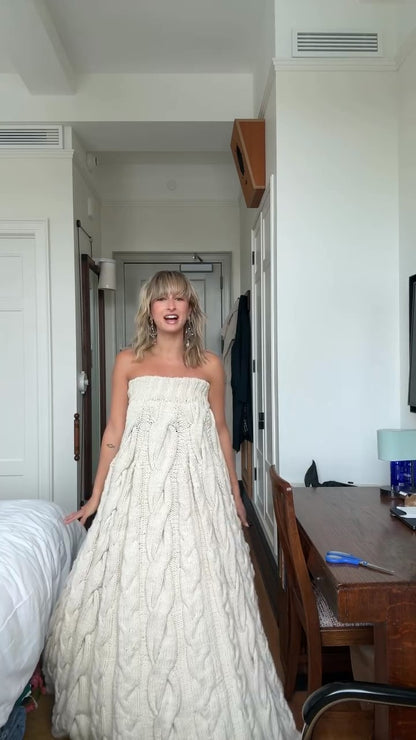 Effortlessly Elegant Dress with a Timeless Design
