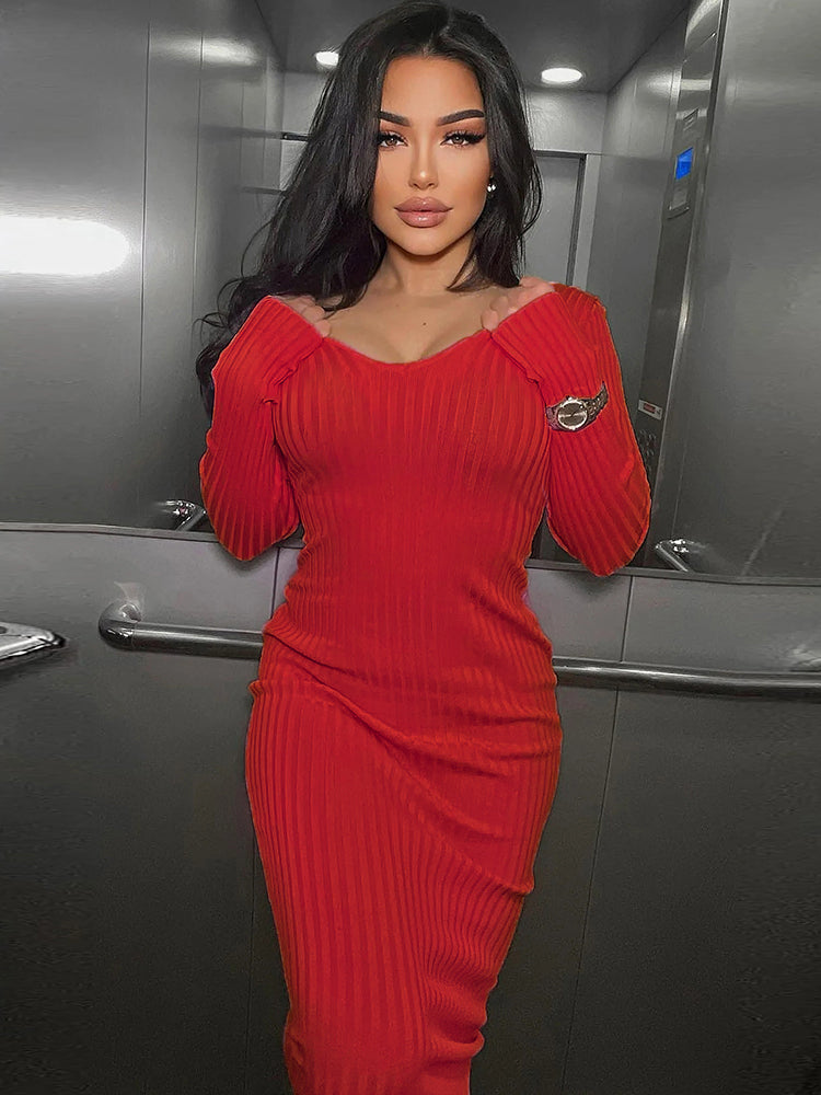 Gracefully Styled Sweater for Any Occasion