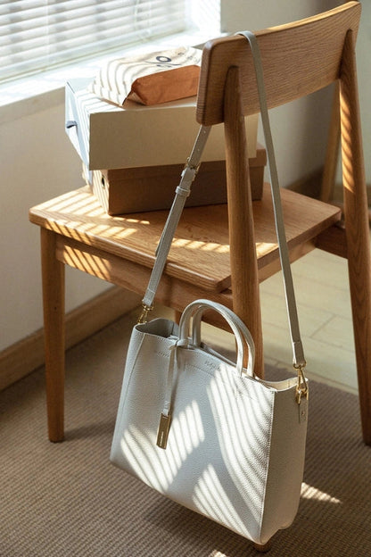 Elegantly Styled Bag for Everyday Wear