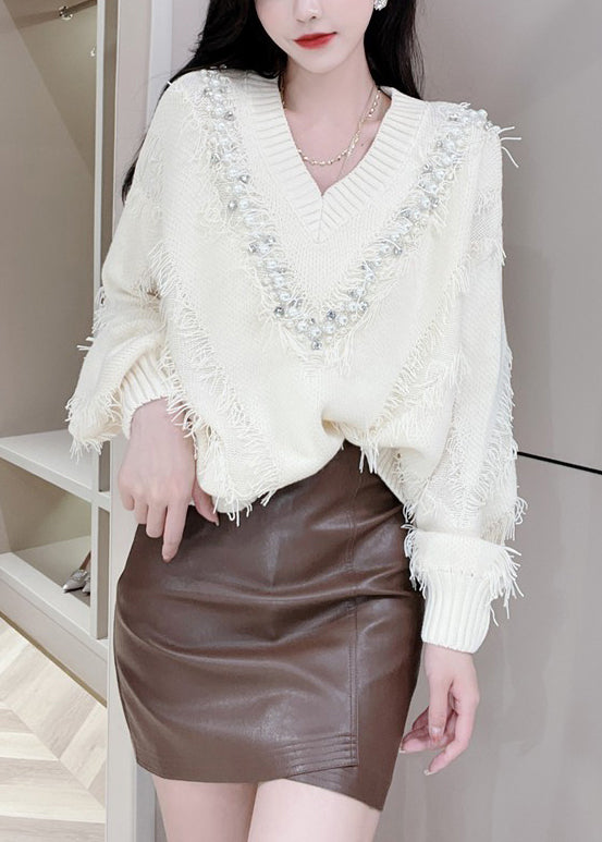 Well Tailored Top with a Graceful Silhouette