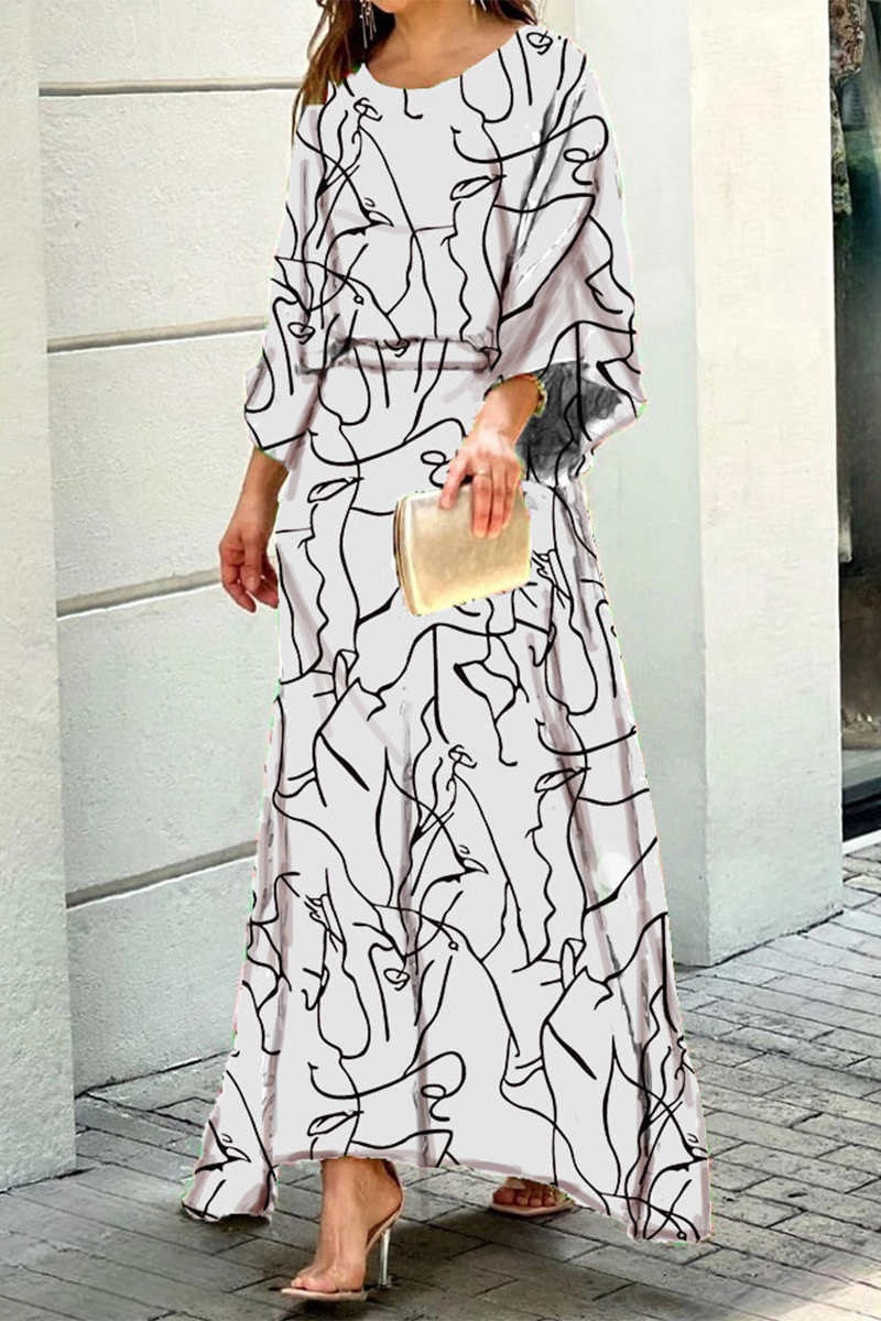 Gracefully Styled Dress for Any Occasion