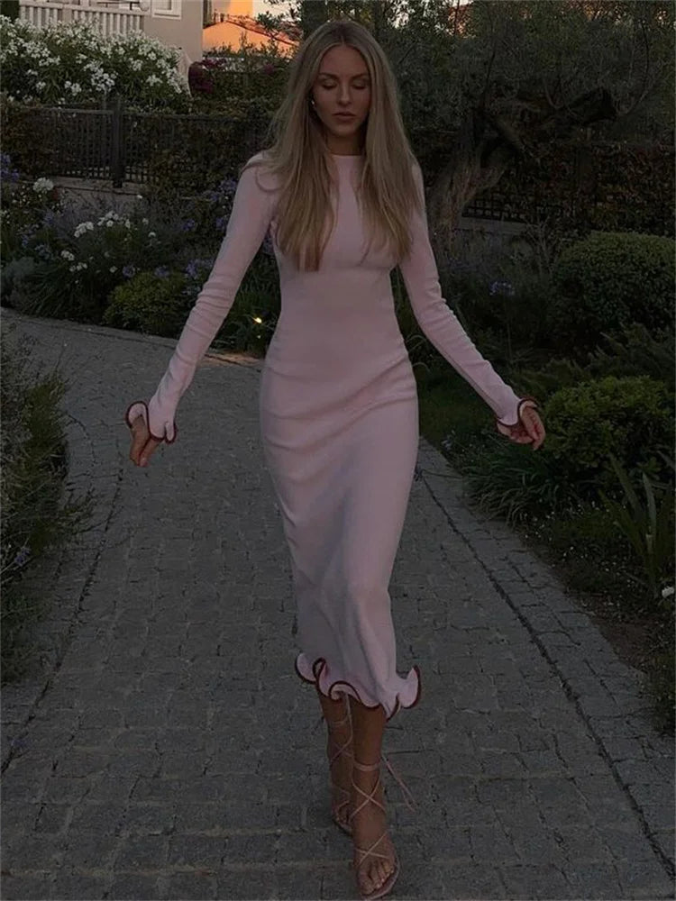 Classic Vintage & Enduringly Stylish Dress