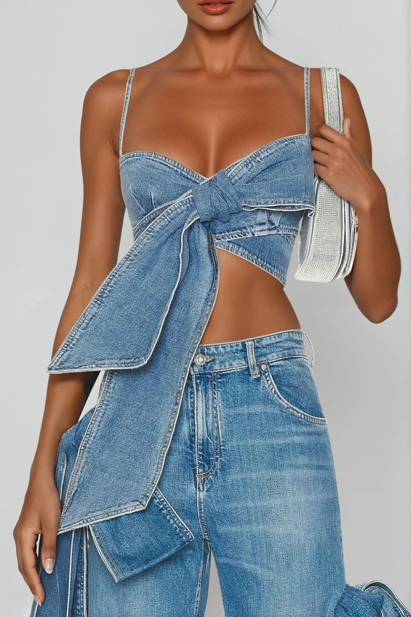 Beautifully Finished Top in a Timeless Design
