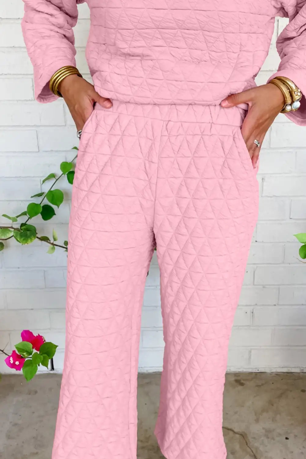 Effortlessly Elegant Pullover with a Timeless Design