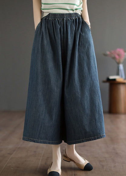 Effortlessly Elegant Pants with a Timeless Design