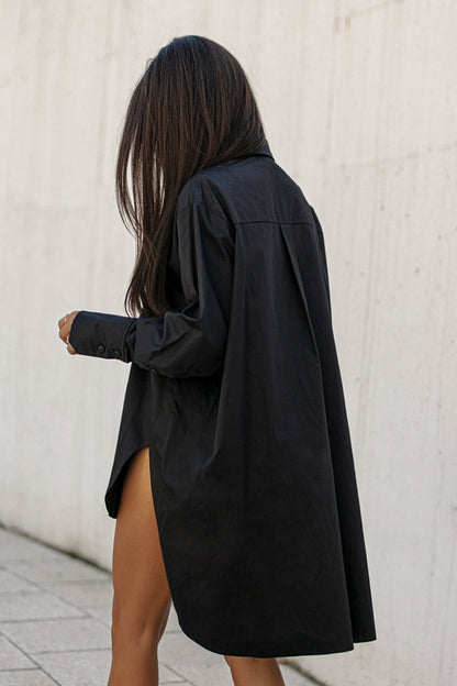 Classic Vintage Blouse with a Flattering Fit