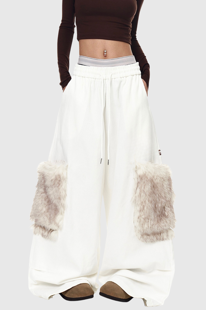 Sophisticated Pants with a Clean Classic Look