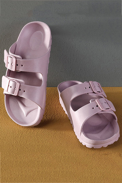 Beautifully Crafted Sandals in a Classic Style