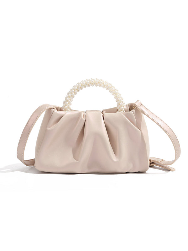 Well Tailored Bag with a Graceful Silhouette