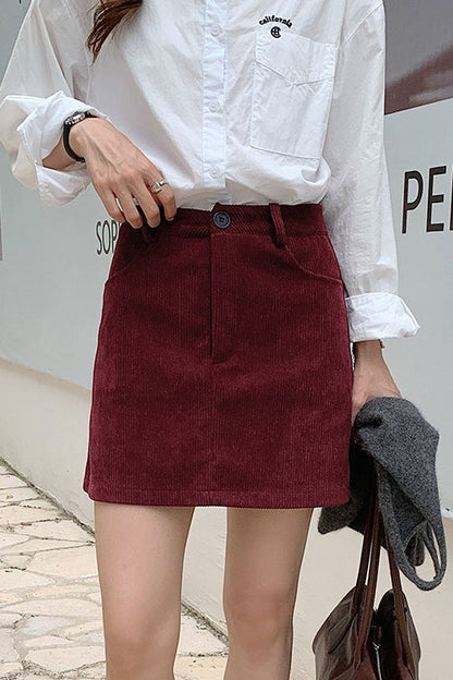 Effortlessly Elegant Garment with a Timeless Design