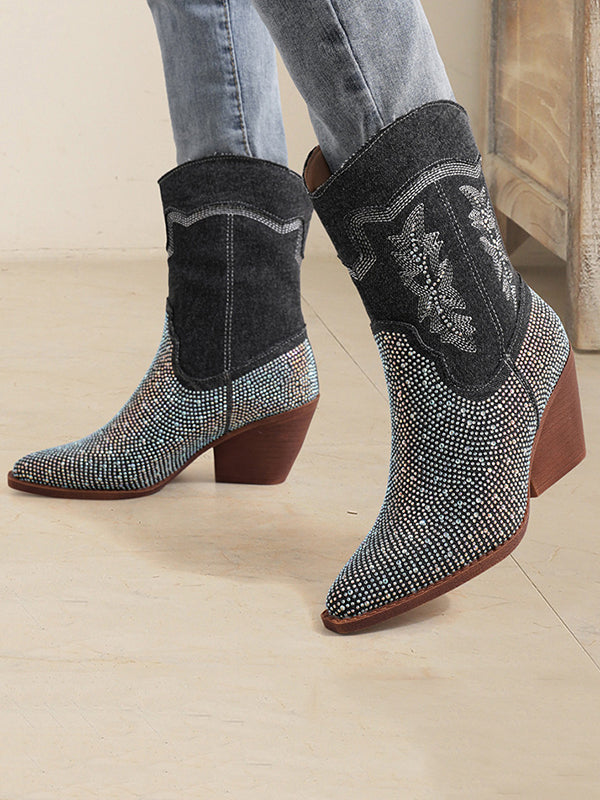 Well Tailored Boots with a Graceful Silhouette